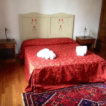Cristina Oda ve Kahvaltı Castellina in Chianti